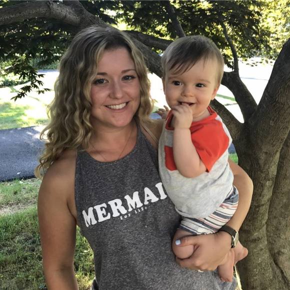 Meet the Posher Other - Meet your Posher, Emily